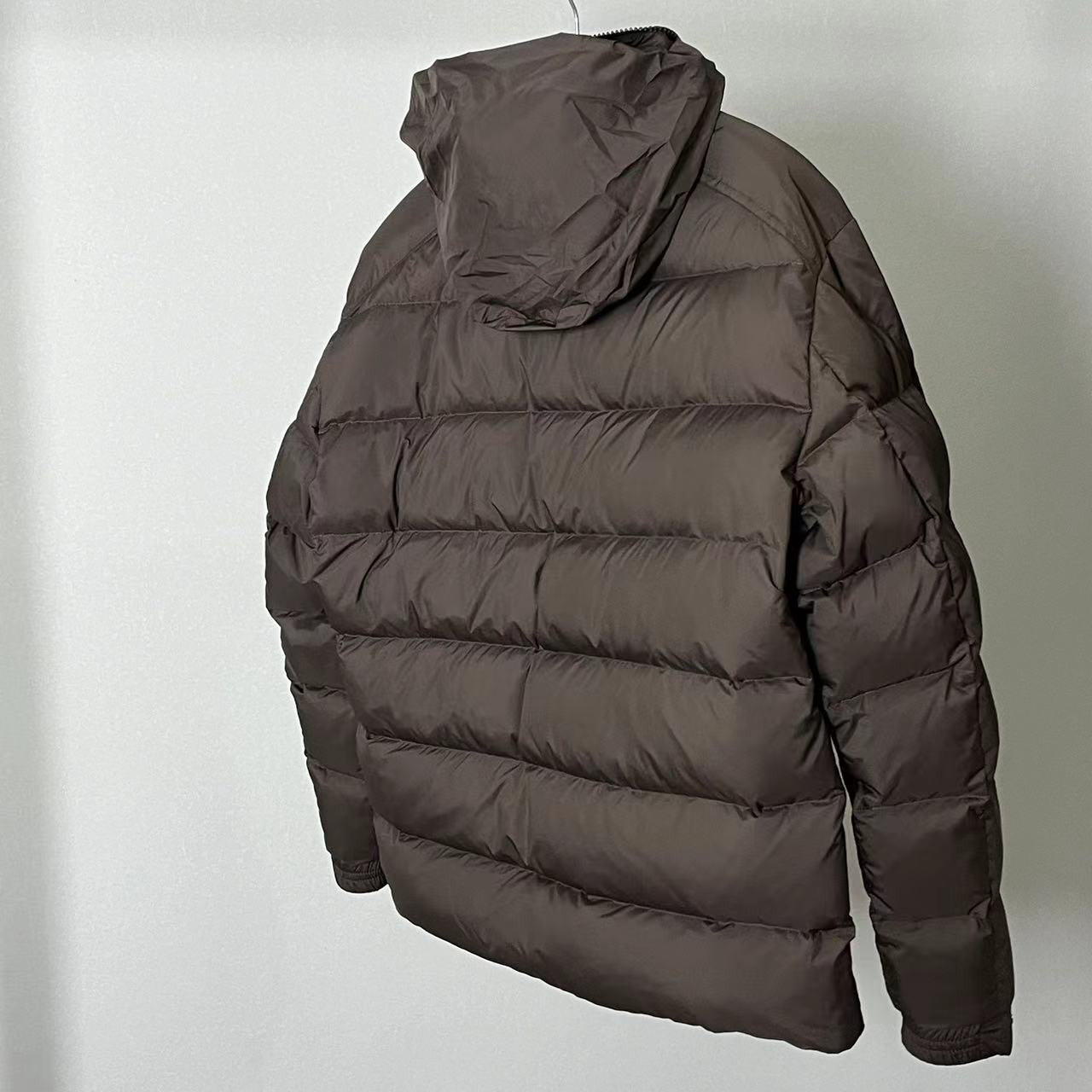 Moncler SOLAYAN SHORT DOWN JACKET